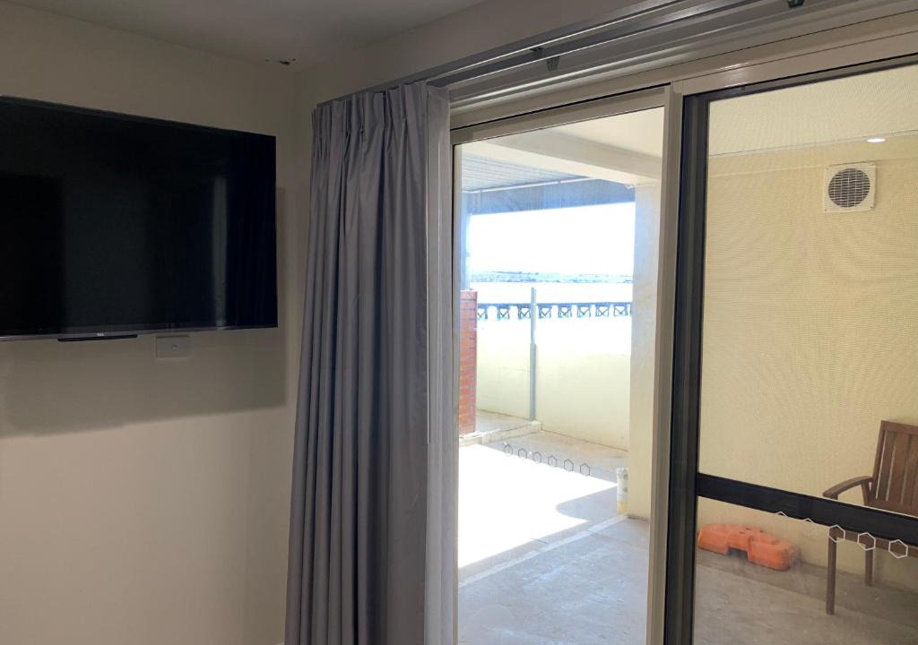 Ripon Apartment | Beachside & Jetty View 4 - First Mate Apt limited sea view