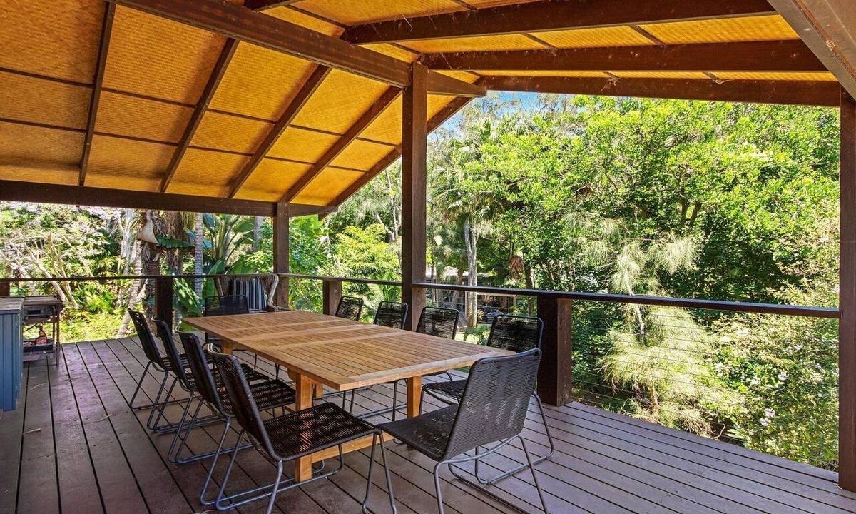 Pearl Beach House | Beachside Oasis by HolidayCo.