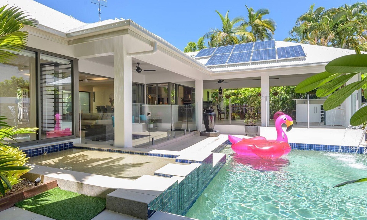 Port Douglas House | Bella Beach House | Port Douglas