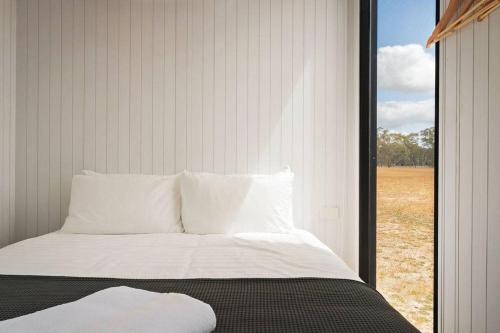 Stawell House | Bellellen Park 1 by Tiny Away