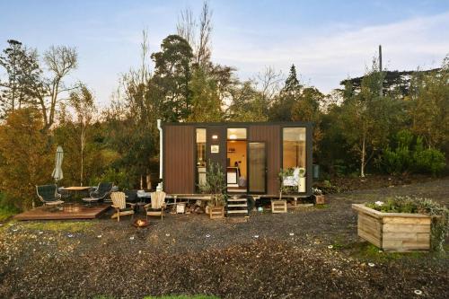 Dumbalk House | Belrose Estate by Tiny Away