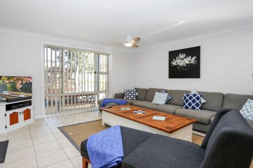 Hawks Nest House | Bennett's Beach House