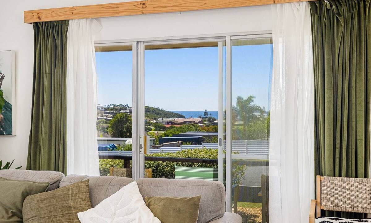Bermagui House | Bermagui Breeze Holiday House