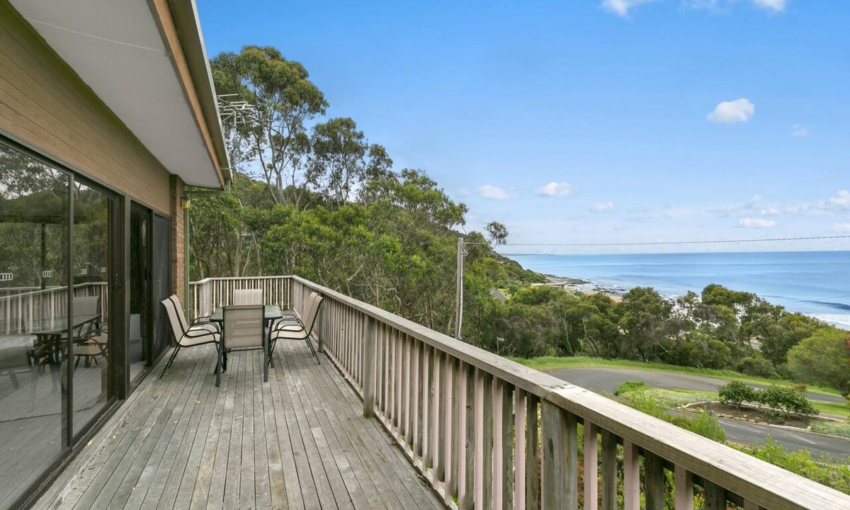 Lorne House | Bertram