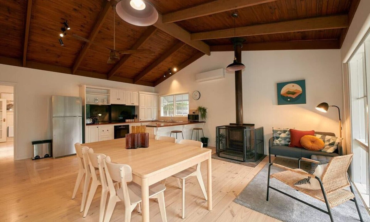 Anglesea House | Bills Place - Anglesea