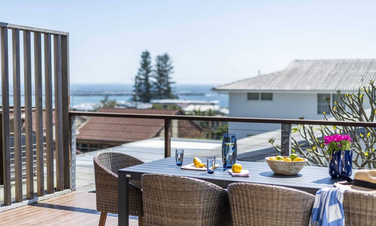 Yamba Apartment | Bimbajong Pines - Pet Friendly- Oceanstays