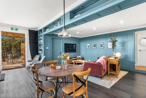 Belford House | Block Eight Estate Gum Trees Villa