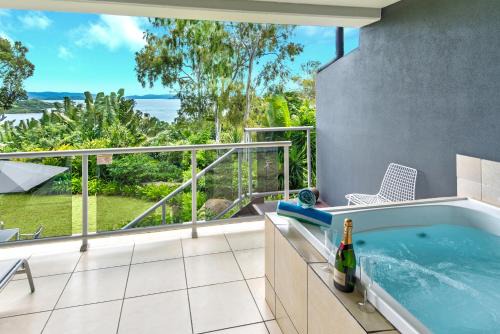 Hamilton Island Apartment | Blue Water Views Apartments