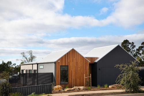 Daylesford House | Bluestone Haus - stylish home