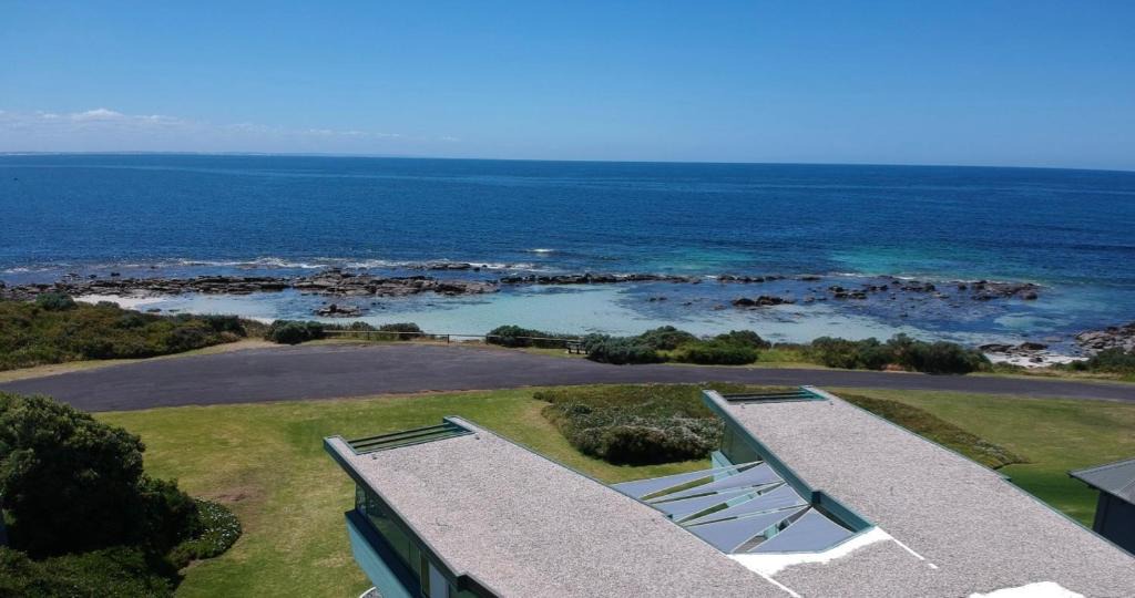 Augusta House | Boathouse - nearly in the water and wonderful views