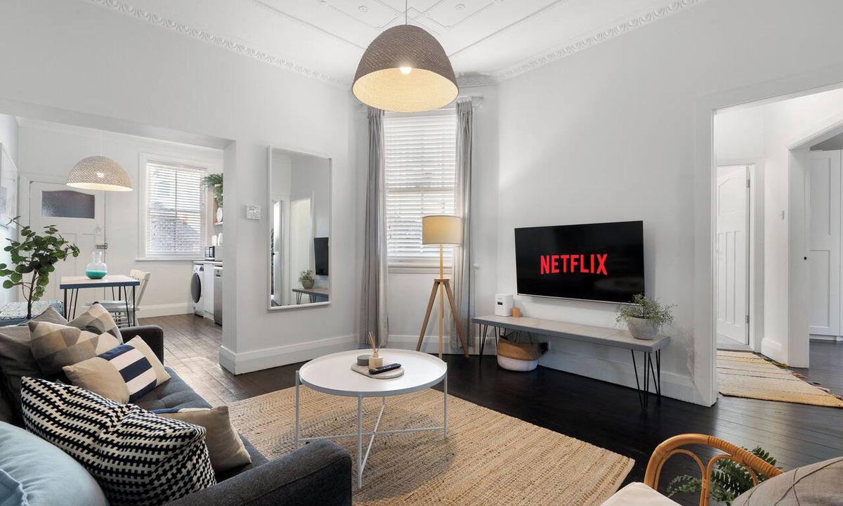 Bondi Apartment | Bondi Lifestyle Apartment, Walk to Totti's & Cafés