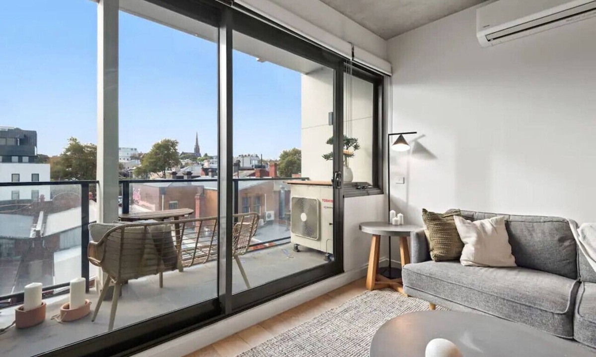 Cremorne Apartment | Book now for NYE- Walk to fireworks, MCG, Cafes & Train
