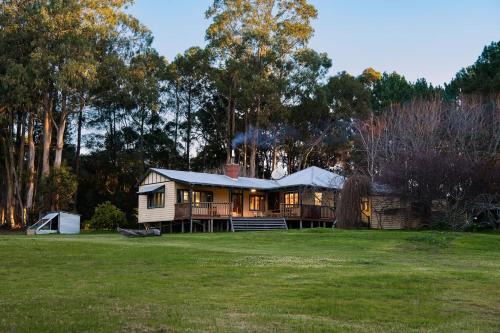 Rosa Brook House | boutique luxury farm stay near beaches & wineries