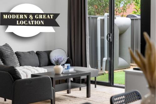 Brahma Lodge House | Brahma Lodge Living - Modern and Spacious