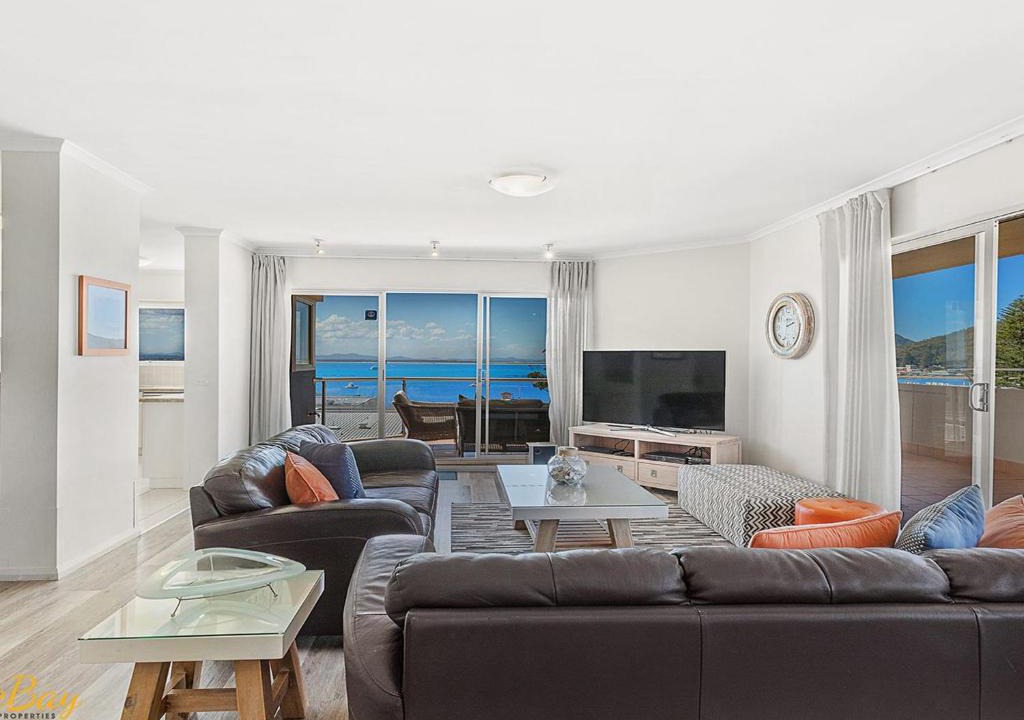 Shoal Bay Apartment | Breakwater Apartment 205