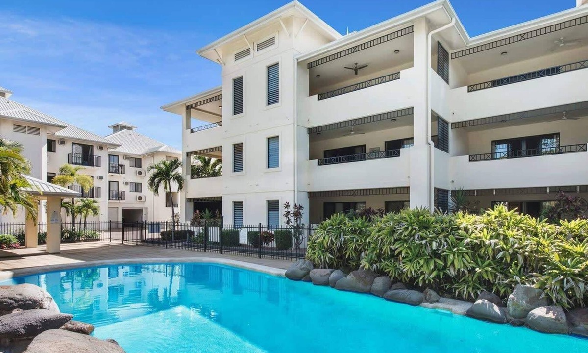 Townsville Apartment | Breakwater Marina Apartment | Pool, Parking, Walk to Ferry & Strand