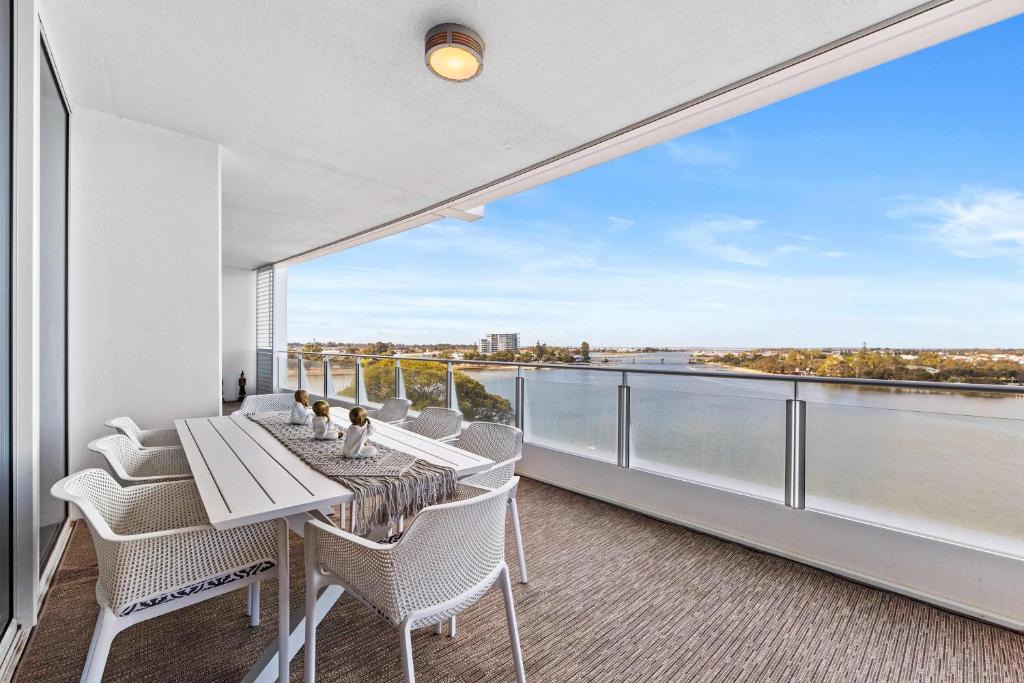 Mandurah Apartment | Breathtaking Waterfront Apartment in Mandurah
