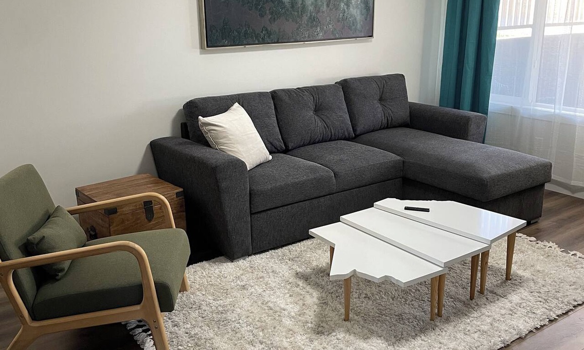 Lethbridge House | Bright Walkout Suite | Near U of L & YMCA