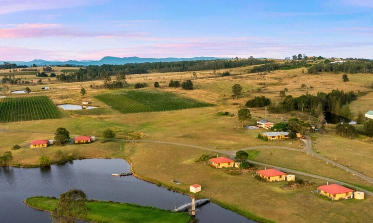 Rothbury Villa | Broken View Mountain Villa