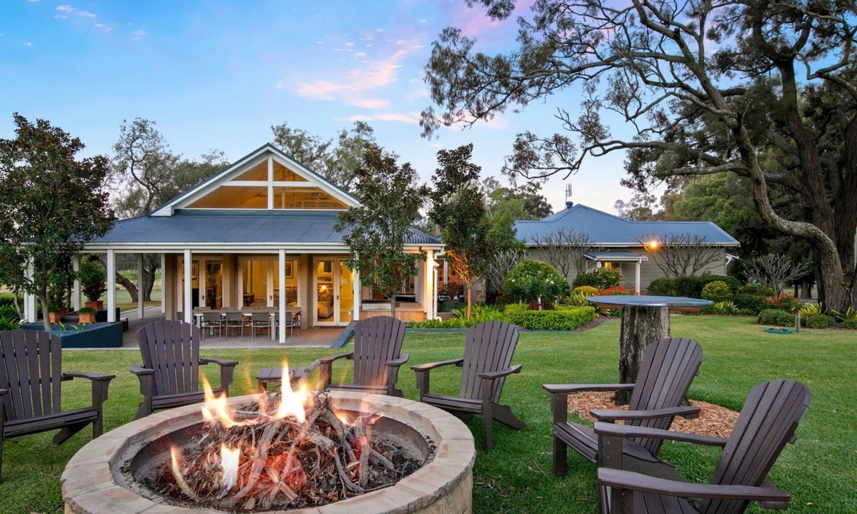 Pokolbin House | Brokenback Vineyard Estate
