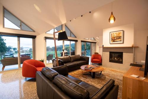 Adventure Bay House | Bruny Island Haven -The Lair -Adults only retreat-