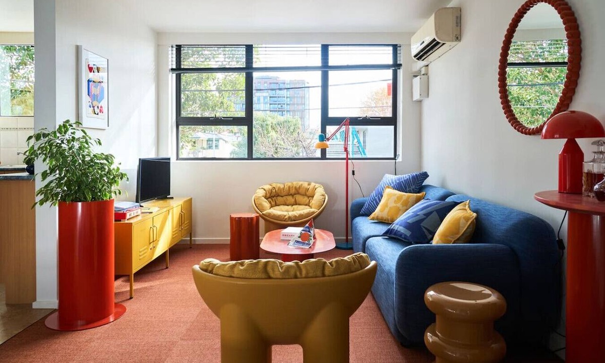 Collingwood North Apartment | Budd Place Designer Collingwood Stay with Parking