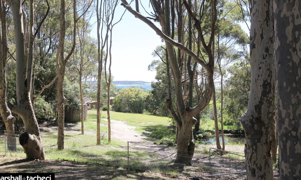 Barragga Bay House | Bush & Beach Retreat - Amaroo Avenue 7