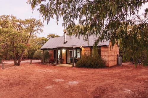 Burnside House | Bussells Bushland Cottages
