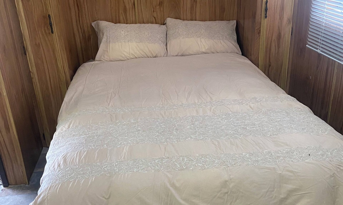Stockport Cabin | Cabin at stockport caravan park