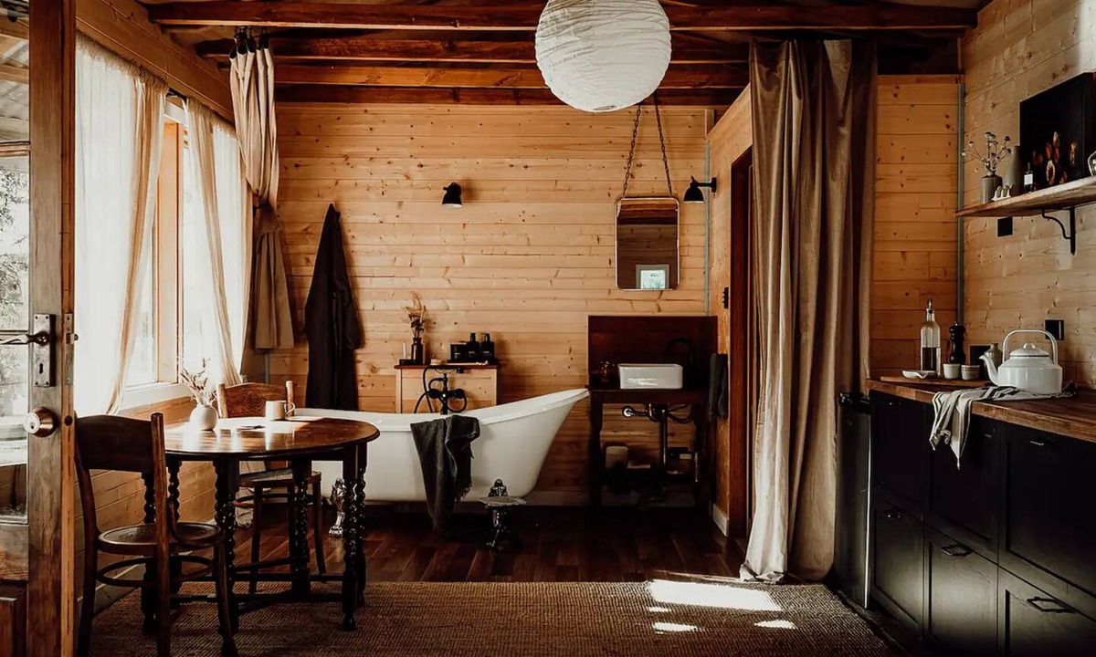 Jindabyne Cabin | Cabin in the Snowy Mtns - 5 mins > Jindabyne
