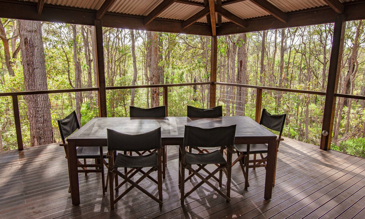 Margaret River House | Calistoga Chalet - A Luxurious Chalet in the Trees!