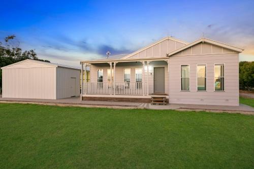 Brownlow Ki House | CandE on Samphire