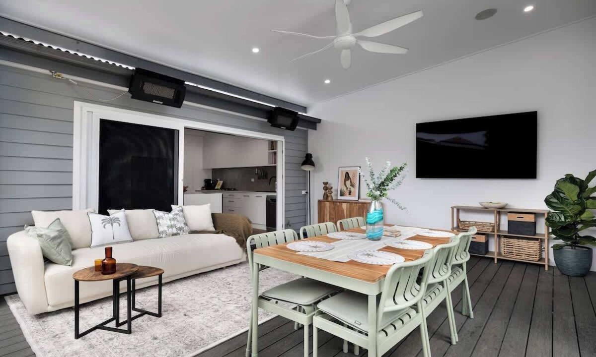 Carrington House | Carrington Cottage | Walk to Cafés, Bars & Harbour