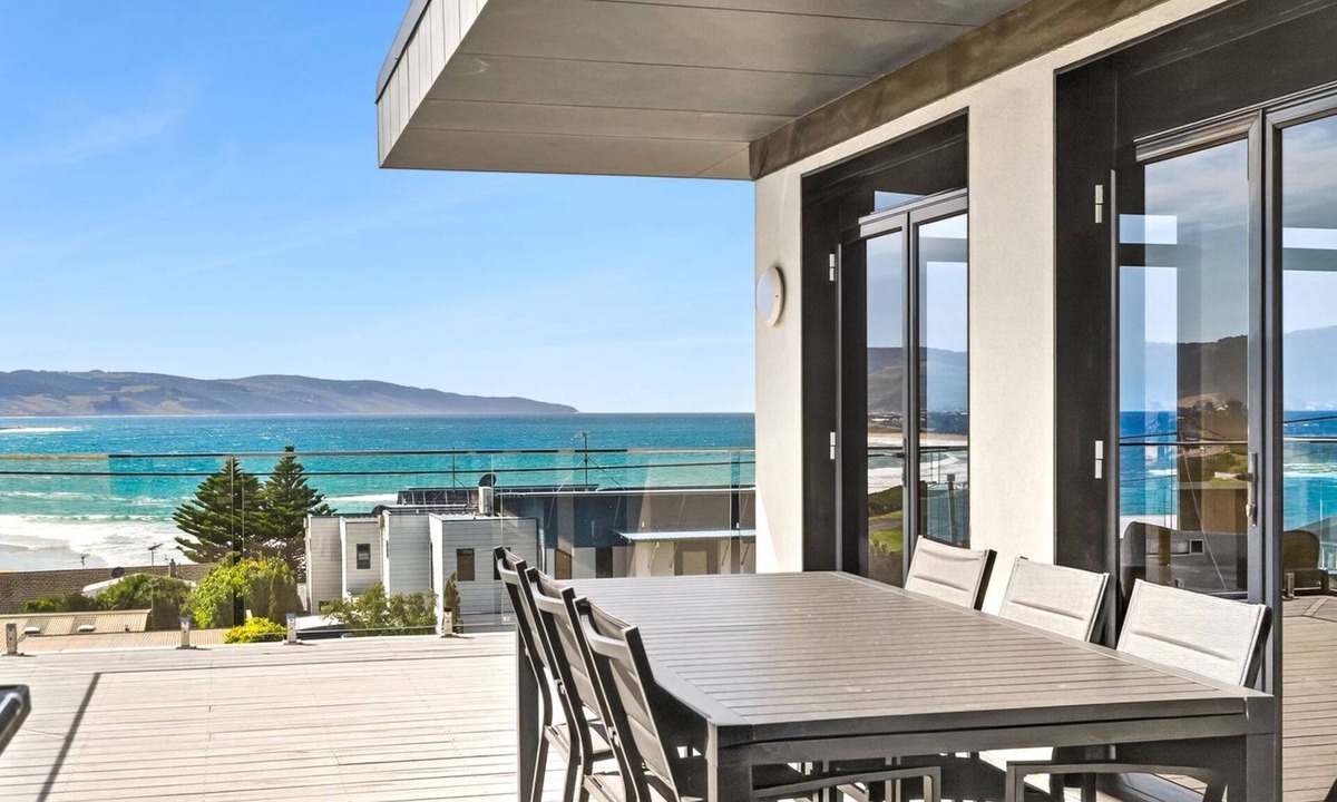 Marengo House | Casa del Mar - A stylish coastal retreat