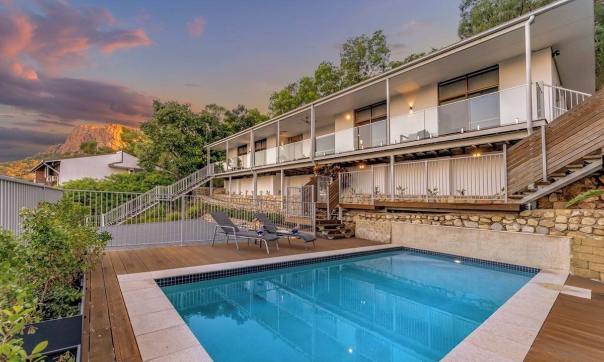 Castle Hill Apartment | Casa Panorama Castle Hill Pool Ocean Views