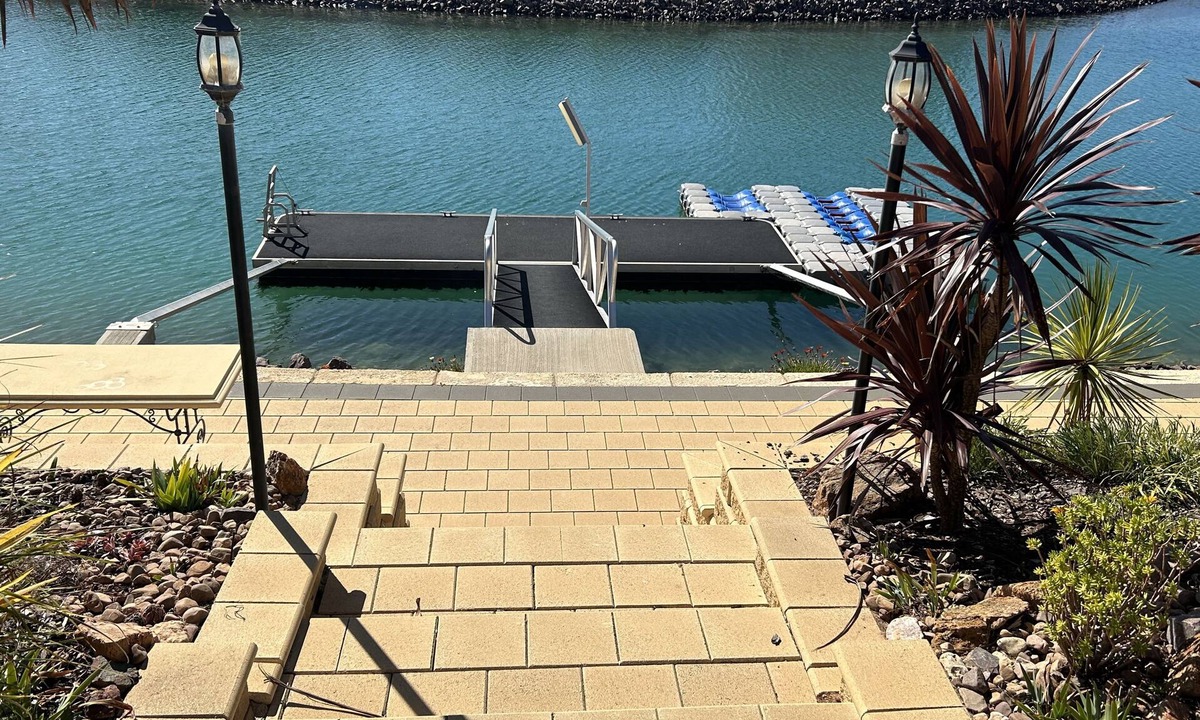 Wallaroo House | CASA ROBERTO, WALLAROO MARINA