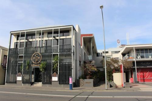 Launceston CBD Apartment | Cataract 7 - CBD 2 Br Free Parking