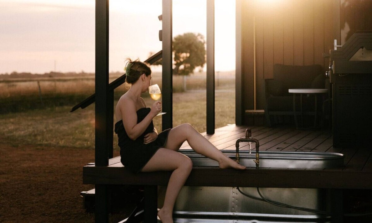Myrup Cabin | Cate · Cate the Tiny Cabin in Esperance