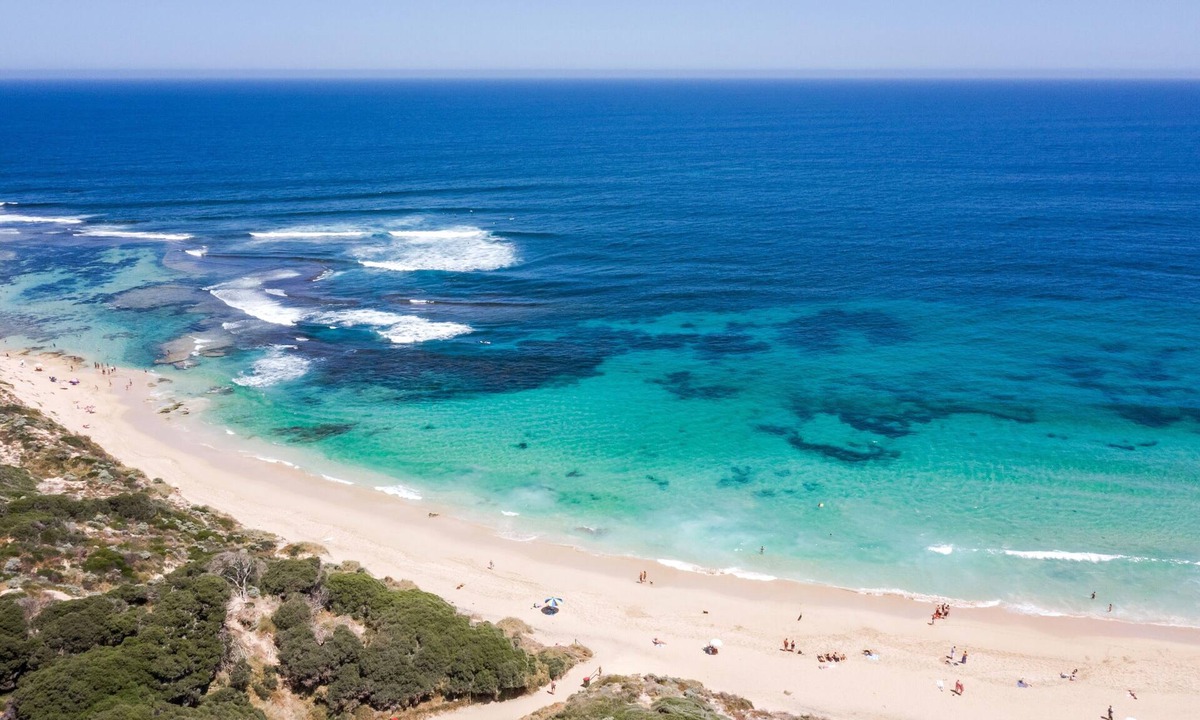 Yallingup Hotel | Caves House Hotel