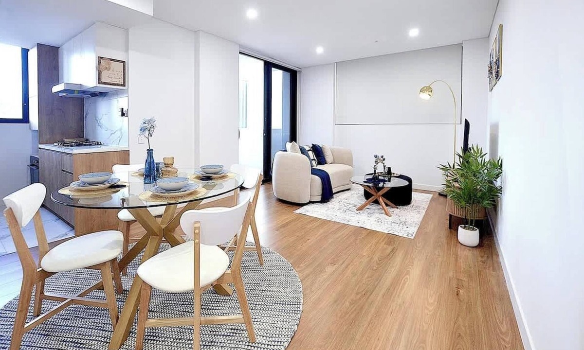 Burwood Apartment | Central Burwood 2Beds Walk to Westfield & Train