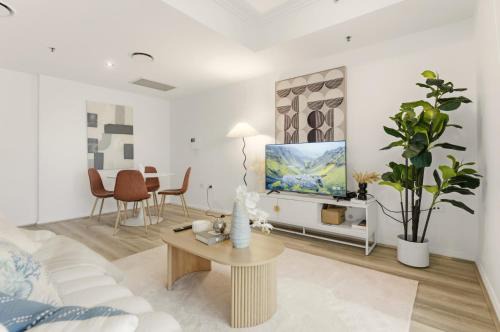 Burwood Apartment | Central Burwood 2BR Steps from Station & Westfield