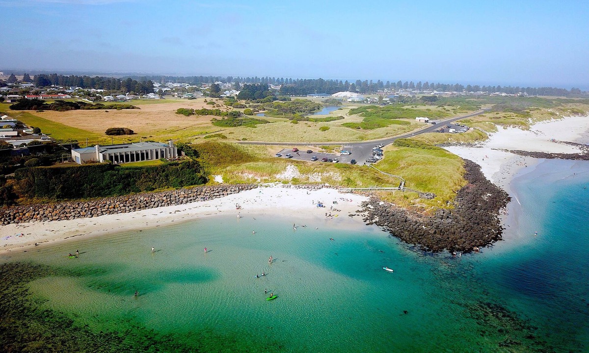 Port Fairy Hotel | Central Motel Port Fairy