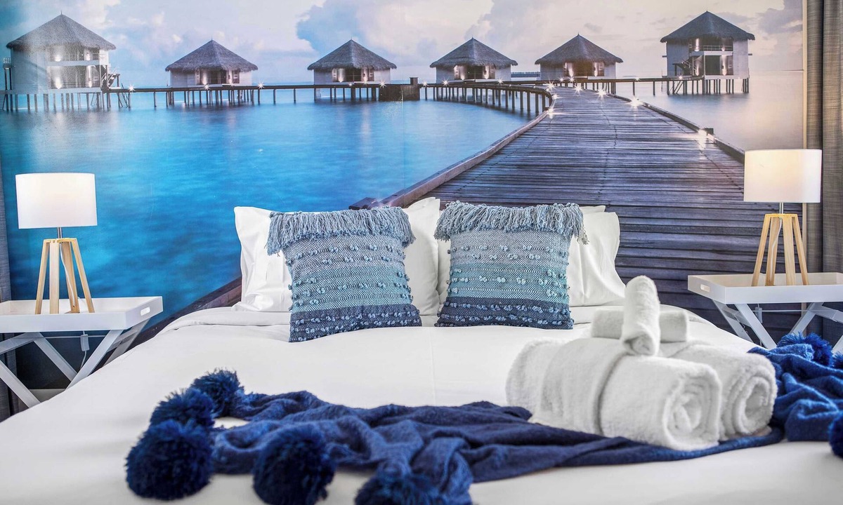 Airlie Beach Apartment | Central Ocean View # 27 Wi-Fi 2 Pools