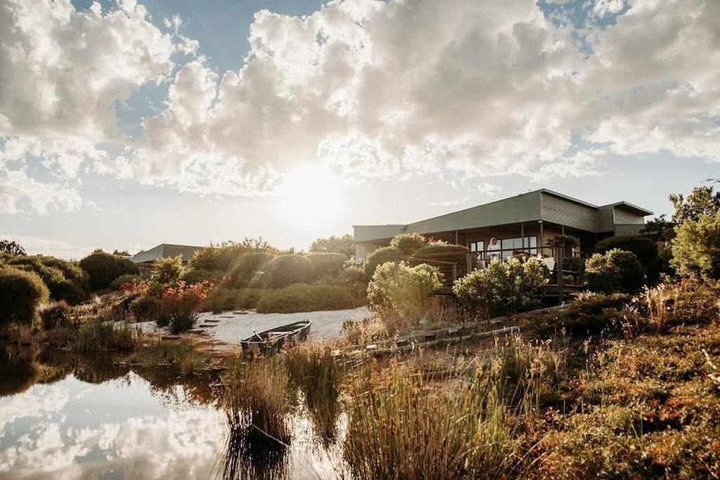 Burnside House | Charlie Bravo Chalet - Escape to the Golden Triangle