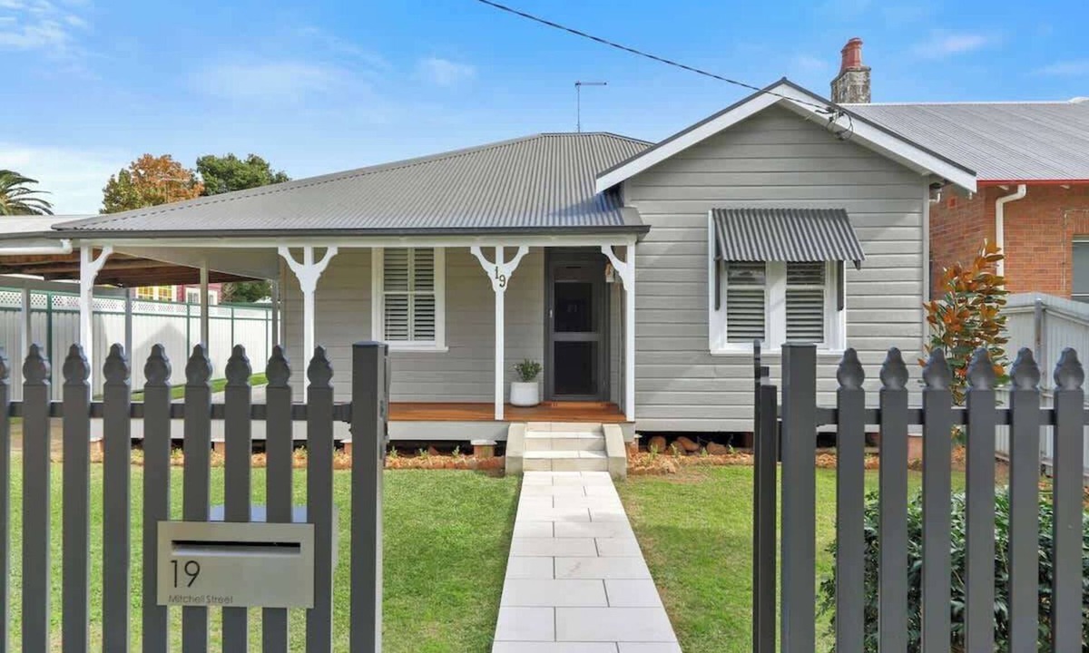 Muswellbrook House | Charming 3BDR central located cottage Muswellbrook