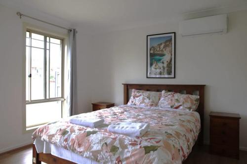 Upper Coomera House | Cheerful 4 bedroom house in Upper Coomera