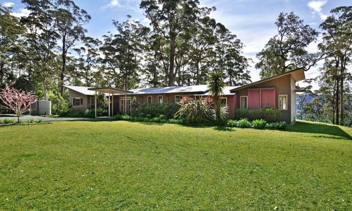 Wattamolla House | Cherrywood - A Modern Australian Bush Home