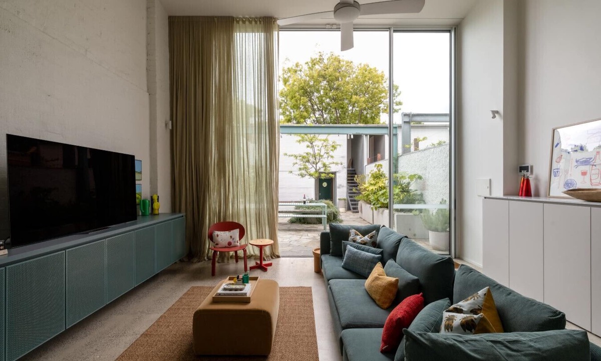 Seddon House | Chic Seddon Retreat Near the CBD