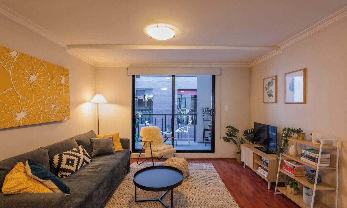 Chippendale Apartment | Chippendale Charmer in Ideal Location