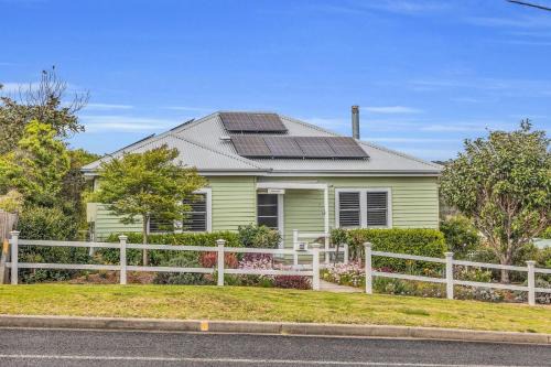 Bermagui House | Clare Cottage - Murrah Street 40
